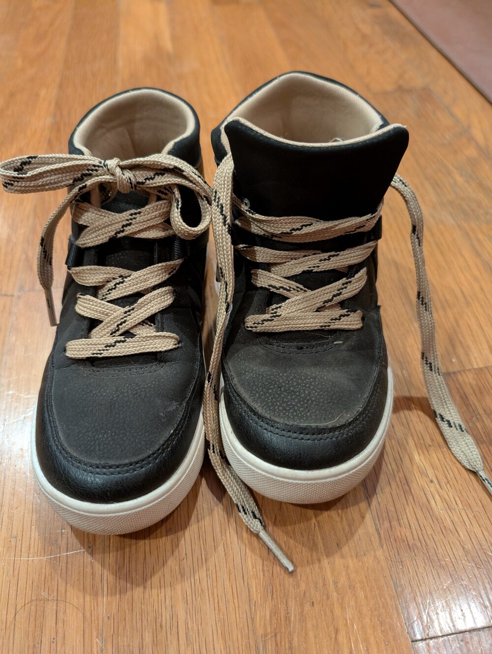 Toddler 🖤🤎  Black and Tan High-Top Sneakers